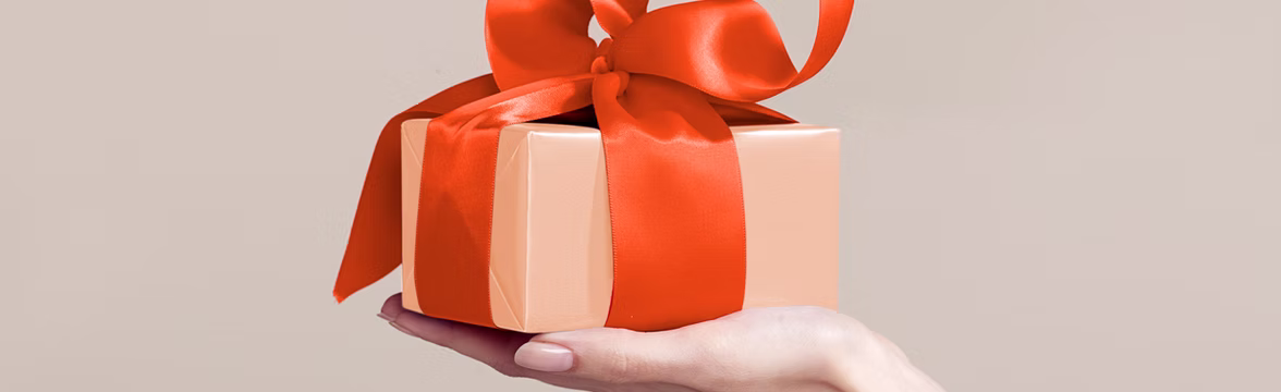 JPRO Loyalty — gift box